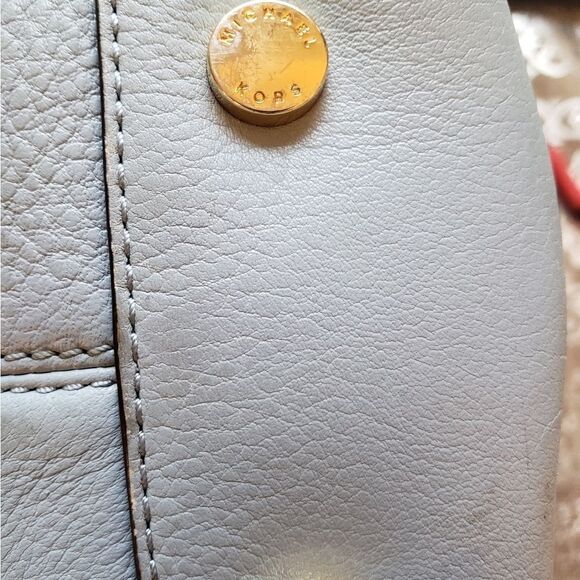 Michael Kors Sky Blue Purse - Picture 16 of 16